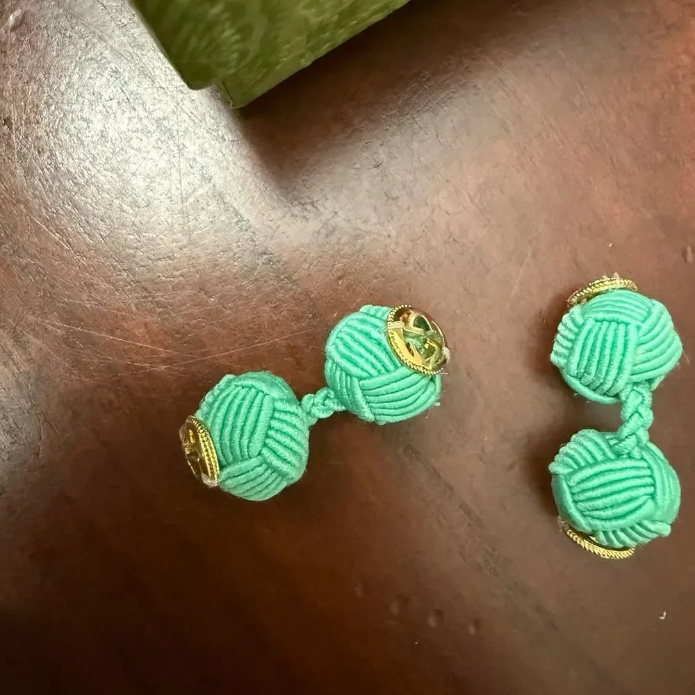 Brand new with box Gucci Green interlocking rope Knot cuff links